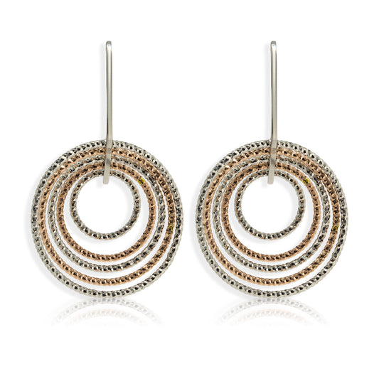 
Rose gold and silver diamond-cut pattern single drop hoop earrings with five interlocked hoops  

